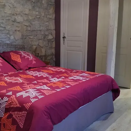Alojamento de Acomodação e Pequeno-almoço La Chrysalide Claret (Herault)