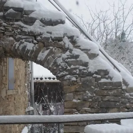 Alojamento de Acomodação e Pequeno-almoço La Chrysalide Claret (Herault)